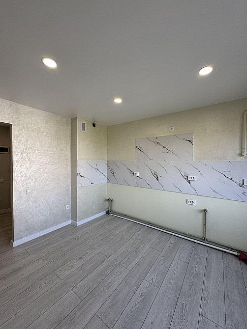 Продаж 1кім квартири 35,6 м2 з євроремонтом Дуліби - зображення 4