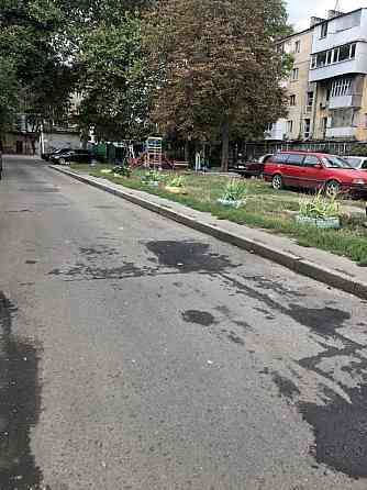 Продам 5ти комн. фасадную квартиру на Краснова Одесса