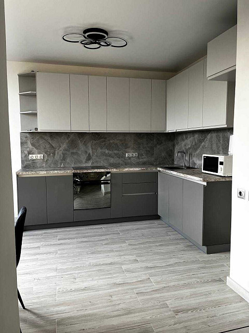 Оренда євро 2к квартири Центральний парк Ірпінь - зображення 2