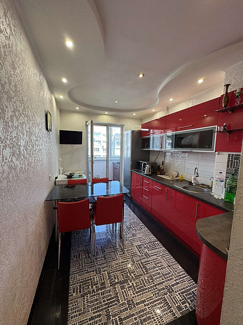 Продажа 3 кв., Вузовский, с современным капремонтом, 8 этаж, 62 метра! Одесса - изображение 1