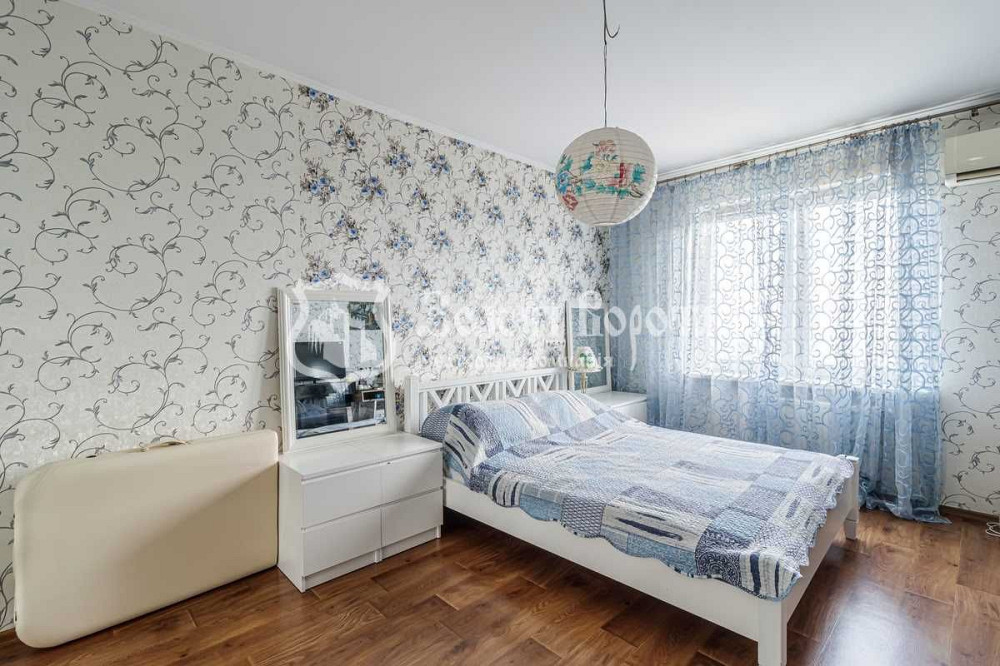 Квартира, 1к. Гарний стан. Науки, 60а, Деміївка, Голосіївський район Київ - зображення 1