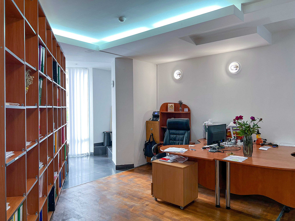 Простора автономна квартира 470 м², окремий вхід, тихий центр Києва Київ - зображення 2