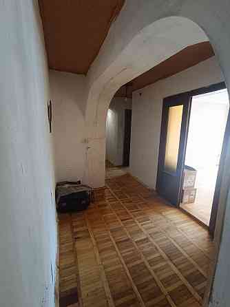 2-х кімнатна чешка район парку Жовтневий Чернівці