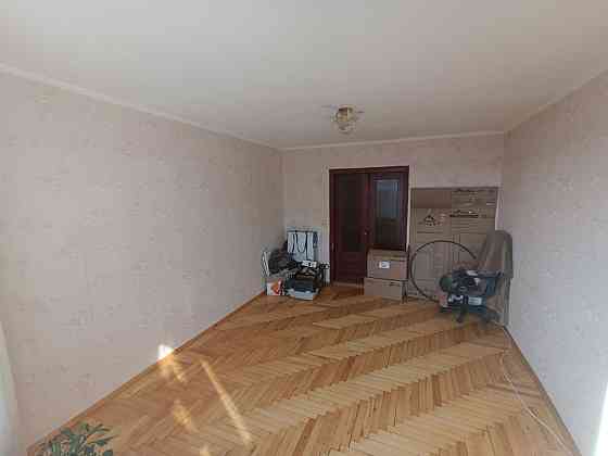 2-х кімнатна чешка район парку Жовтневий Чернівці