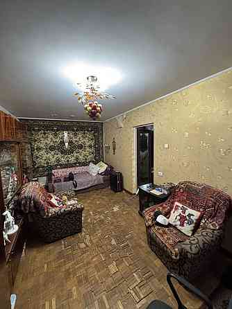 Двухкомнатная квартира Соляные ост.Ателье+гараж Николаев