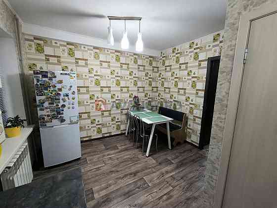 У продажу 4к квартира, АЕО з технікою та мебльована. Кам`янське (Запорізька обл.)