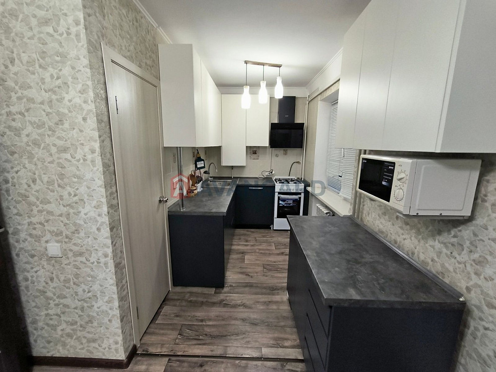 У продажу 4к квартира, АЕО з технікою та мебльована. Каменское (Запорожская обл.) - изображение 1