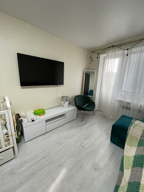 Продаж 1к квартири з ремонтом на ж/м Перемога Днепр - изображение 1