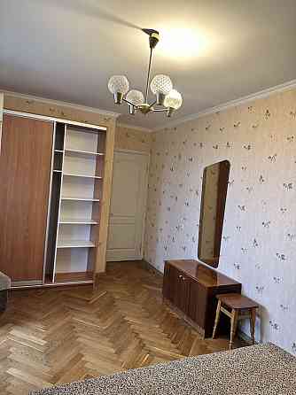 Продам 4-х.кв. Туманяна,8. Левобережная. Київ