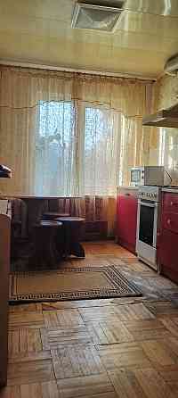 3 ком. квартира Тополь 2/9 46000$ Днепр