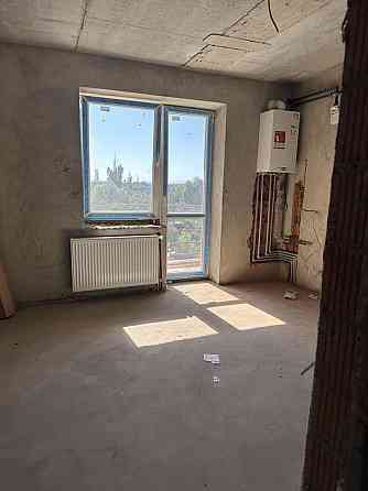 Продаж чорновоі квартири вул.Єнківська ЖК Озерний газифікований Ужгород