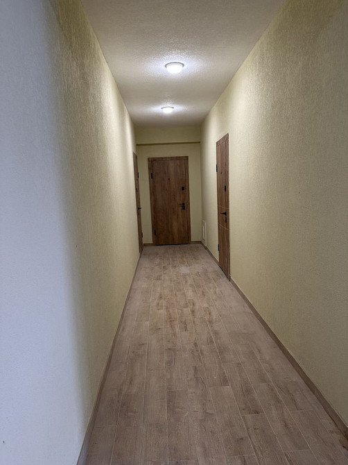 Продаж чорновоі квартири вул.Єнківська ЖК Озерний газифікований Ужгород - изображение 2