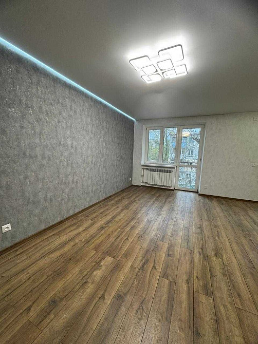 Власник. 2 кімнатна з новим ремонтом по вул. Університетська. ТОРГ Херсон - зображення 1