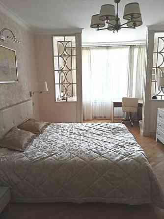 2-кімнатна квартира, Киев, Святошинський район, 10 хв до метро Киев