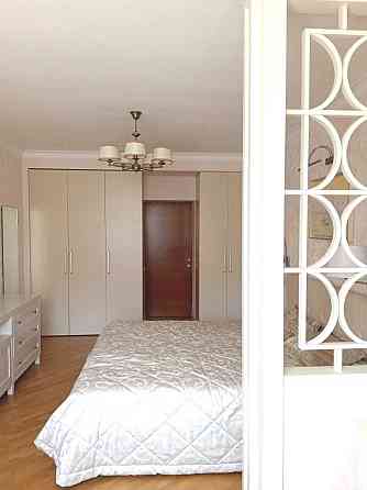 2-кімнатна квартира, Киев, Святошинський район, 10 хв до метро Киев