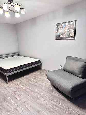 Здам 1 к.кв Оболонський пр-т 9  м.Оболонь Киев