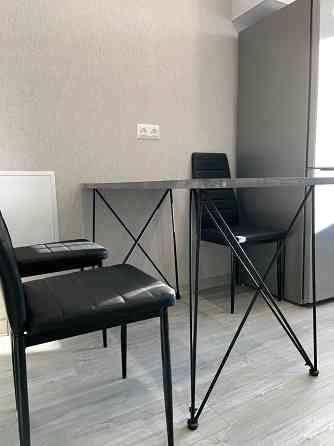 Сдам длительно 2 ком.чешку с евроремонтом в ТОП районе Чорноморськ