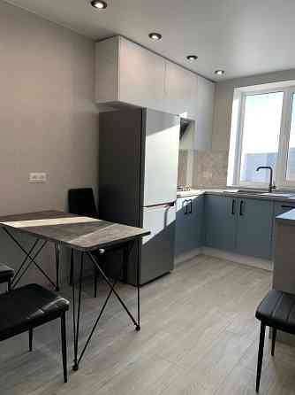 Сдам длительно 2 ком.чешку с евроремонтом в ТОП районе Чорноморськ