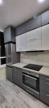 Оренда однокім-ної квартири студії  власник ,  150 метрів до   Метро Киев