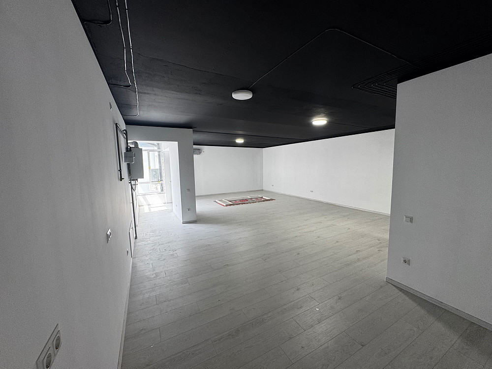 Оренда кв Мельника 10 Ивано-Франковск - изображение 1