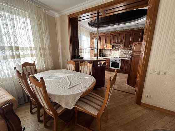 Оренда 2-кімнатної квартири в новобудові! Черновцы