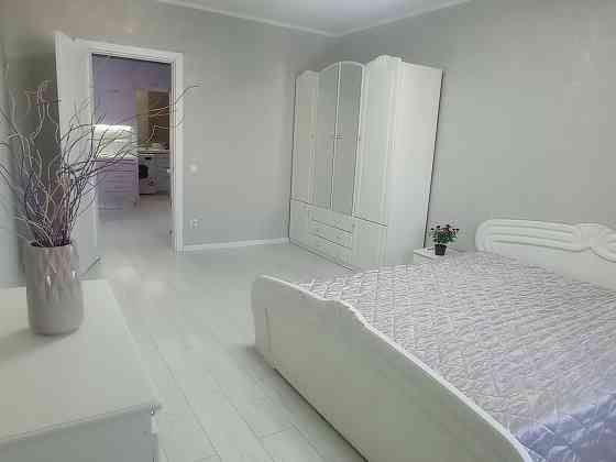 Сдам свою 2к квартиру дизайн ремонт ЖК Эврика Ломоносова (Венеция) Киев