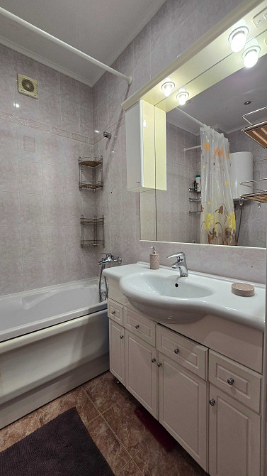 БЕЗ %. Здам 2 к -  66 м2, КРУГЛОУНІВЕРСИТЕТСЬКА 17. Печерськ, Центр! Київ - зображення 7