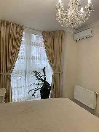 Оренда квартири в новому будинку. Драгоманова,2, Позняки Киев