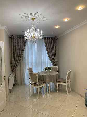 Оренда квартири в новому будинку. Драгоманова,2, Позняки Киев