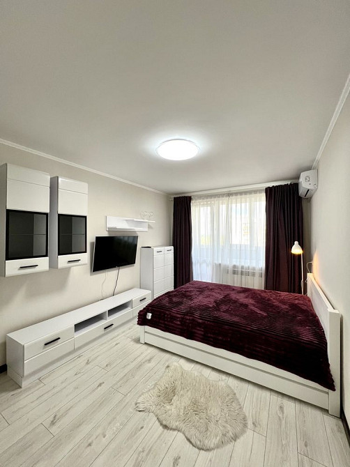 Здам велику 2 кімнатну квартиру Черкаси - зображення 1