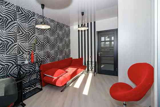 Оренда 2-к квартири Позняки Драгоманова, Дарницький р-н укомплектована Киев