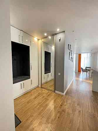 Оренда 2-кімнатну студію, вул. Регенераторна 4, ЖК Комфорт Таун KA Киев