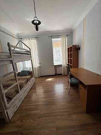 Трёхкомнатная квартира со своим двориком/Центр/Маразлиевская/Успенская Одесса