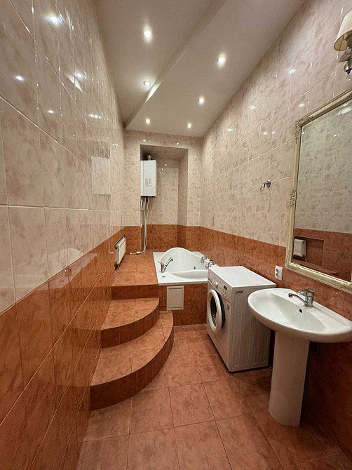 Трёхкомнатная квартира со своим двориком/Центр/Маразлиевская/Успенская Одесса - изображение 2