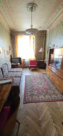 Продаю 2 кім квартиру метро Вокзальна Київ