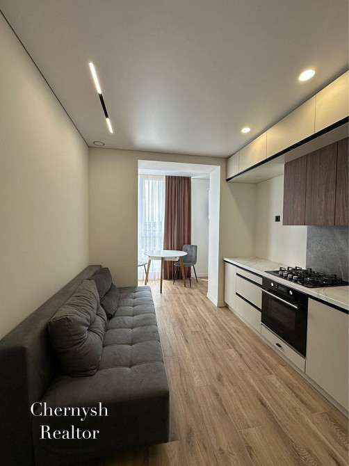 Продам 1 комнатную квартиру 45 м2 жк Счастливый на Днепре Днепр - изображение 2