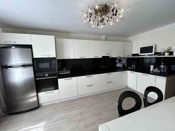 Оренда 3-х кімн квартири в ЖК «Крістер Град» Киев