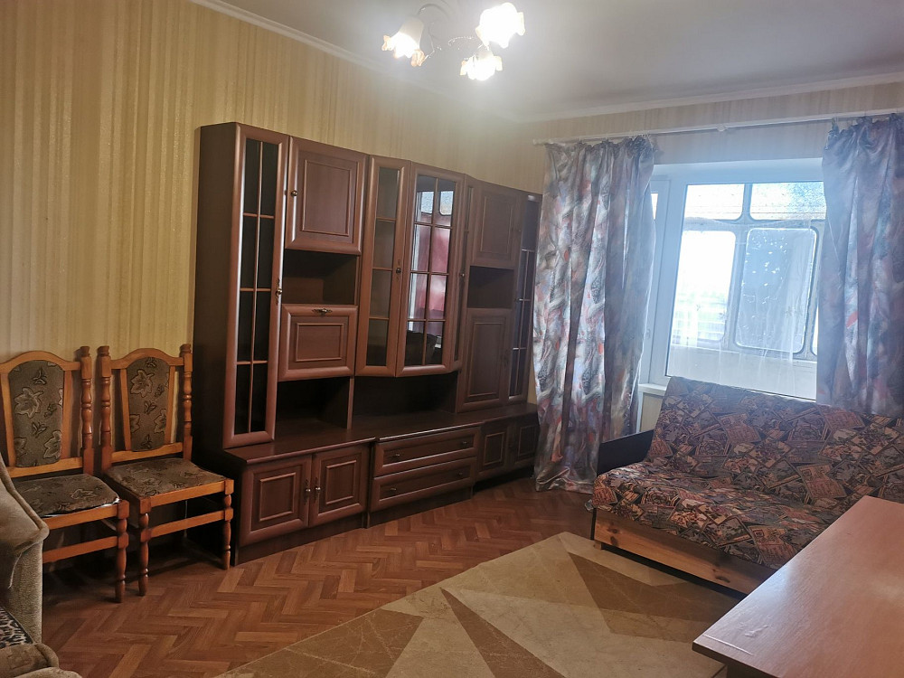 Однокімнатна Вербицького 34 м Харківська пішки можно для 2 студенток Київ - зображення 1