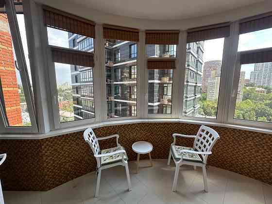 Оренда 3-х кімнатної квартири, Лесі Українки 7а Киев