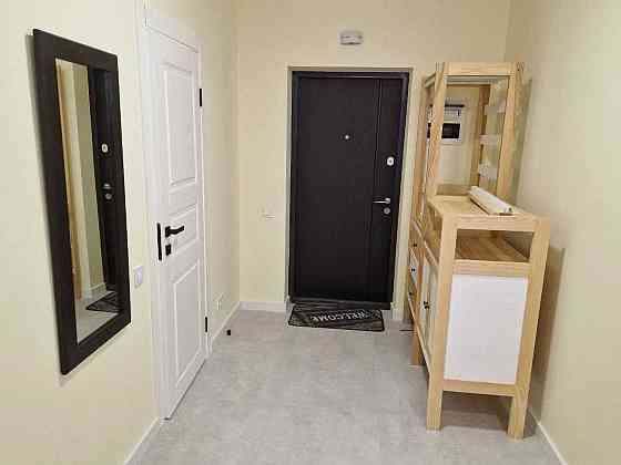 Оренда Севен Дніппровська набережна Метро Осокорки SF Киев