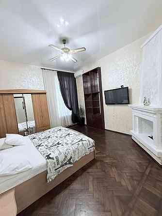 Сдам длительно 1-но комн квартиру в центре ул Юрия Олеши парк Шевченко Одеса