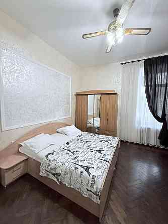 Сдам длительно 1-но комн квартиру в центре ул Юрия Олеши парк Шевченко Одеса