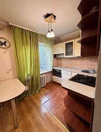 Оренда однокімнатної квартири у Комунарському р-ні (Автозаводська 6) Запоріжжя