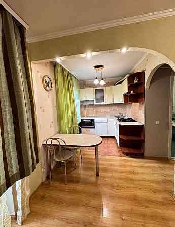 Оренда однокімнатної квартири у Комунарському р-ні (Автозаводська 6) Запоріжжя