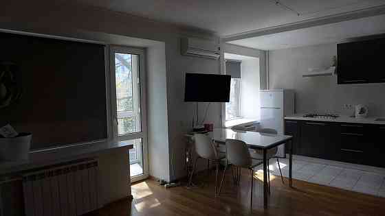 Оренда квартири на Шовковичній Киев