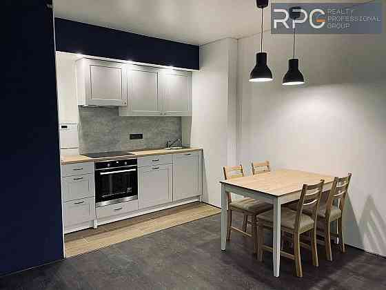 Оренда квартири студії ЦЕНТР Олімпійська  Ділова ЖК Тетріс Холл Киев