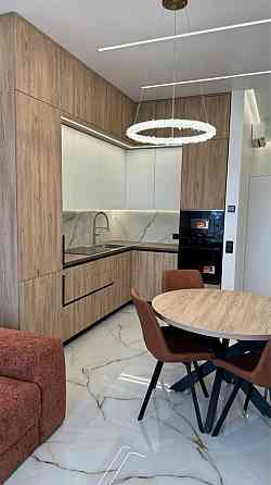 2-кімнатна квартира з терасою у Новому районі, 67 м² Ужгород