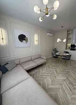 Дизайнерська 2-к квартира 70м2 ЖК Delmar Дельмар Печерськ Київ