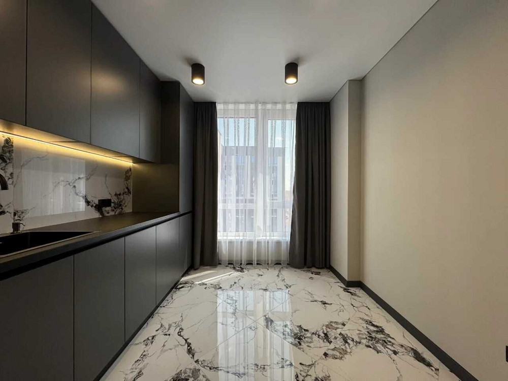 Стильна 1-кім з ремонтом та меблями в сучасному жк Ивано-Франковск - изображение 3