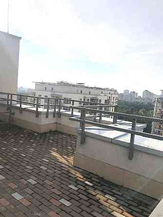 Продаж 4кім.квартири з терасою 46 м² у ЖК “Відпочинок” Київ